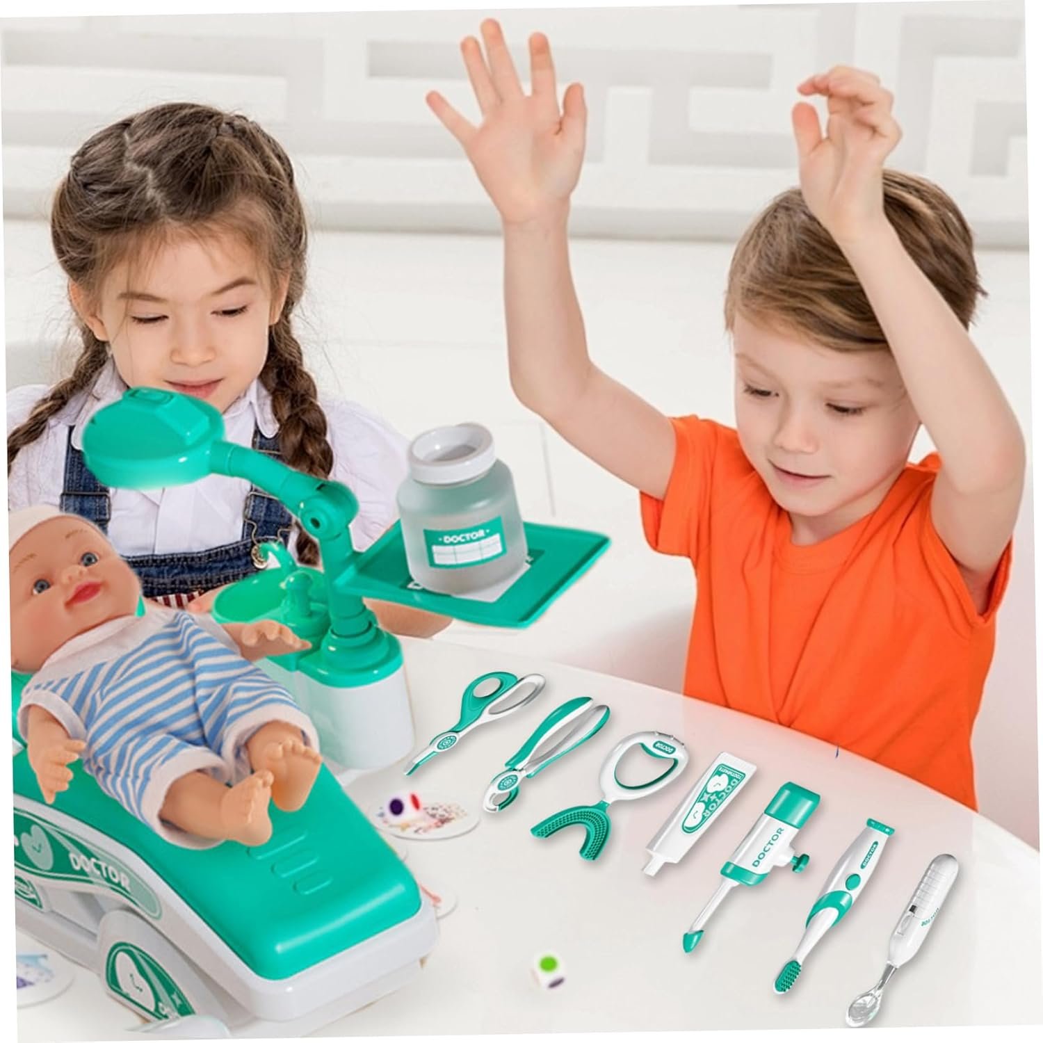 Kids Pretend Doctor Toy Dental Clinic Play Set - Image 2