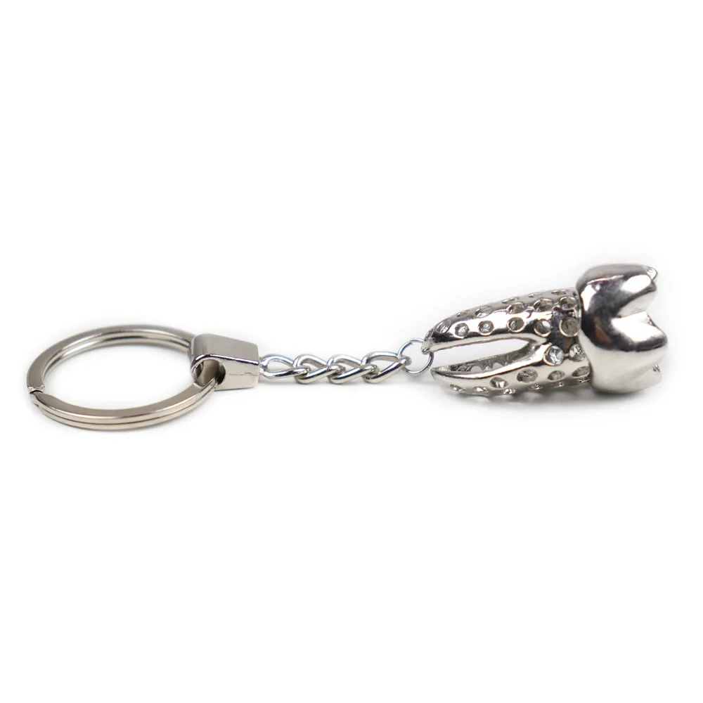 Tooth-Shaped Silver Keychain Ð Elegant Metal Finish - Image 5